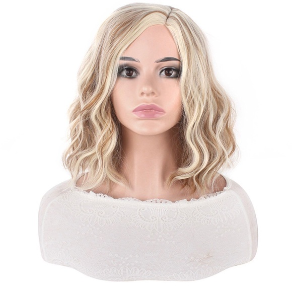 Honey & Light Blonde Mixed Gradient  14” Wavy Bob Synthetic Wig - Heat Resistant - Picture 12 of 16